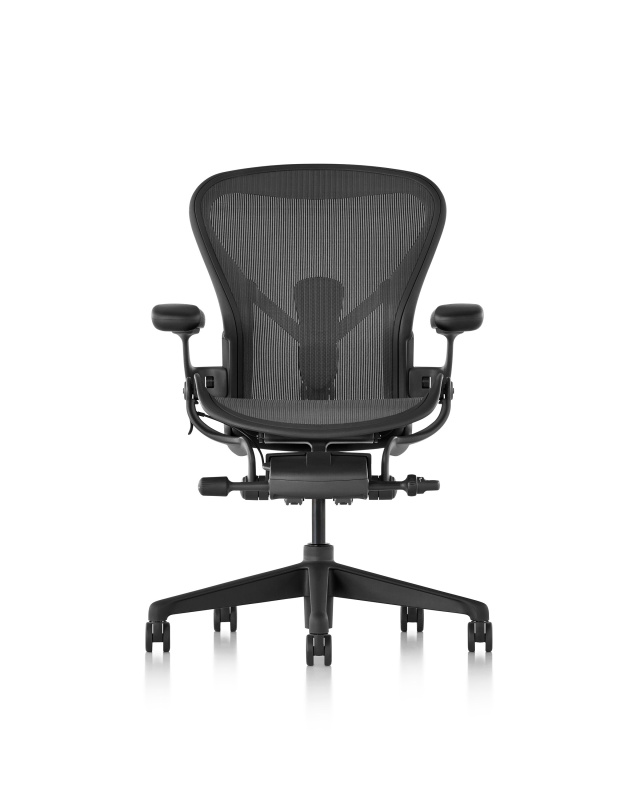 Кресло Herman Miller Aeron Graphite, размер B