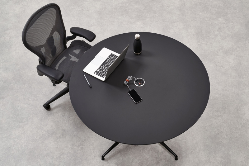 Кресло Herman Miller Aeron Graphite, размер B